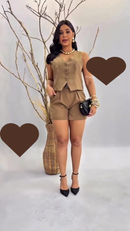 CONJUNTO FEMININO SOCIAL EN ALFAIATARIA PERFEITO PARA TRABALHO OU PASSEIO COLETE E SHORTS