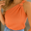 Blusa Feminina Decote de Um Ombro Só Manga Mula Manca Com Fivela Orgânica Elegante         Casual , Básica Verão.